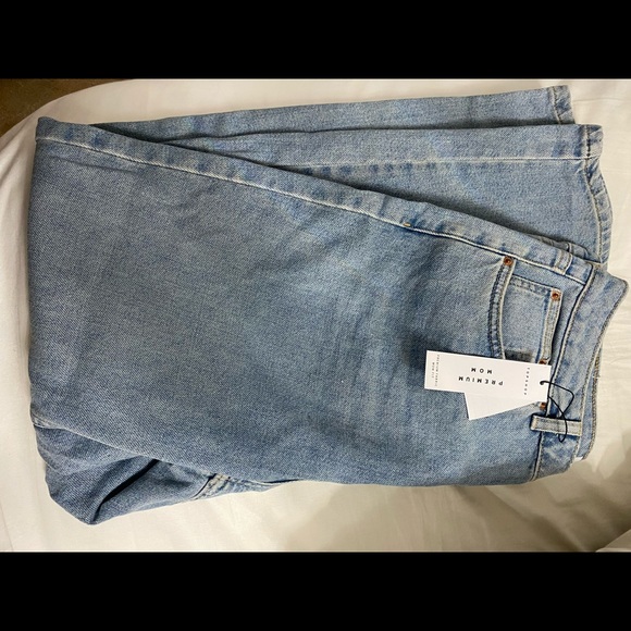 NWT topshop premium mom jeans in bleach wash - Picture 5 of 16